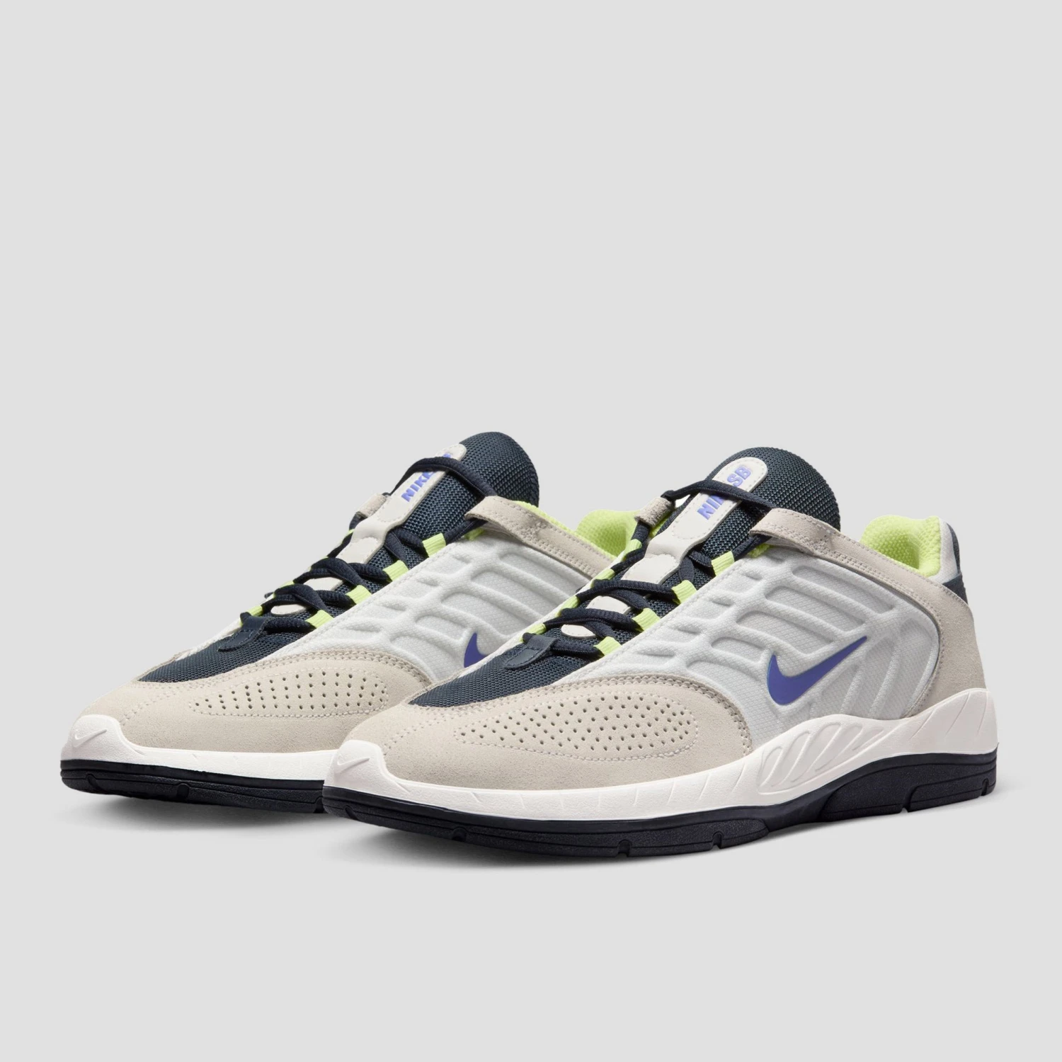 Nike SB Vertebrae Skate Shoes Summit White / Persian Violet 2 Nike SB Vertebrae Skate Shoes Summit White / Persian Violet - Image 2