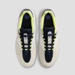 Nike SB Vertebrae Skate Shoes Summit White / Persian Violet 10 Nike SB Vertebrae Skate Shoes Summit White / Persian Violet -Slam City Shop 003 1940a3df 92c4 46fe 9e00 b004c0b77bb1