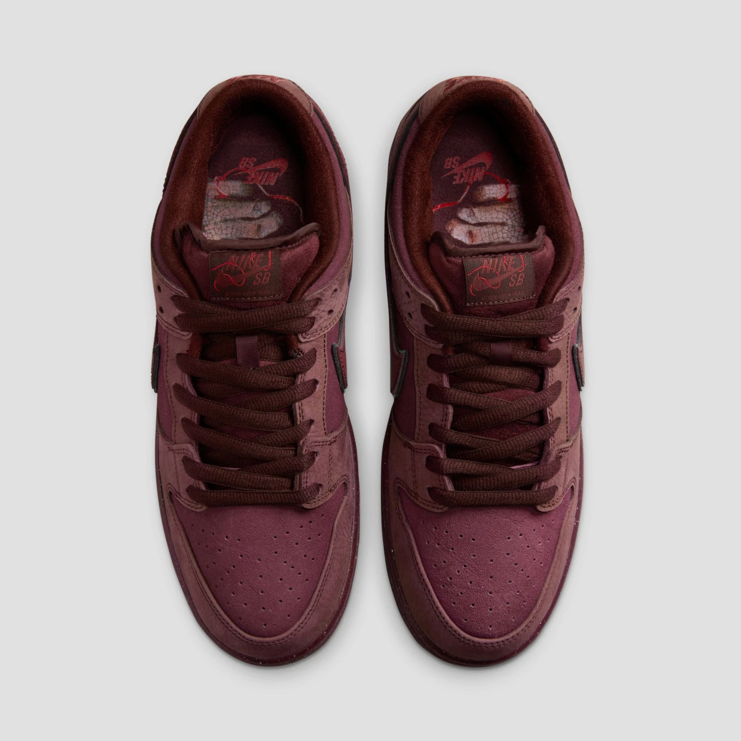 Nike SB Dunk Low Premium Skate Shoes Burgundy Crush / Dark Team Red - Earth 3 Nike SB Dunk Low Premium Skate Shoes Burgundy Crush / Dark Team Red - Earth - Image 3