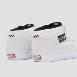 Vans Skate Half Cab Shoes White / Black -Slam City Shop 004 31046939 54af 41df ac27 b845e743972e
