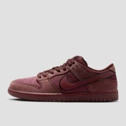 Nike SB Dunk Low Premium Skate Shoes Burgundy Crush / Dark Team Red - Earth 12 Nike SB Dunk Low Premium Skate Shoes Burgundy Crush / Dark Team Red - Earth -Slam City Shop 004 f88cc3cc efc2 4333 ab71 b3bd4b7cfec7