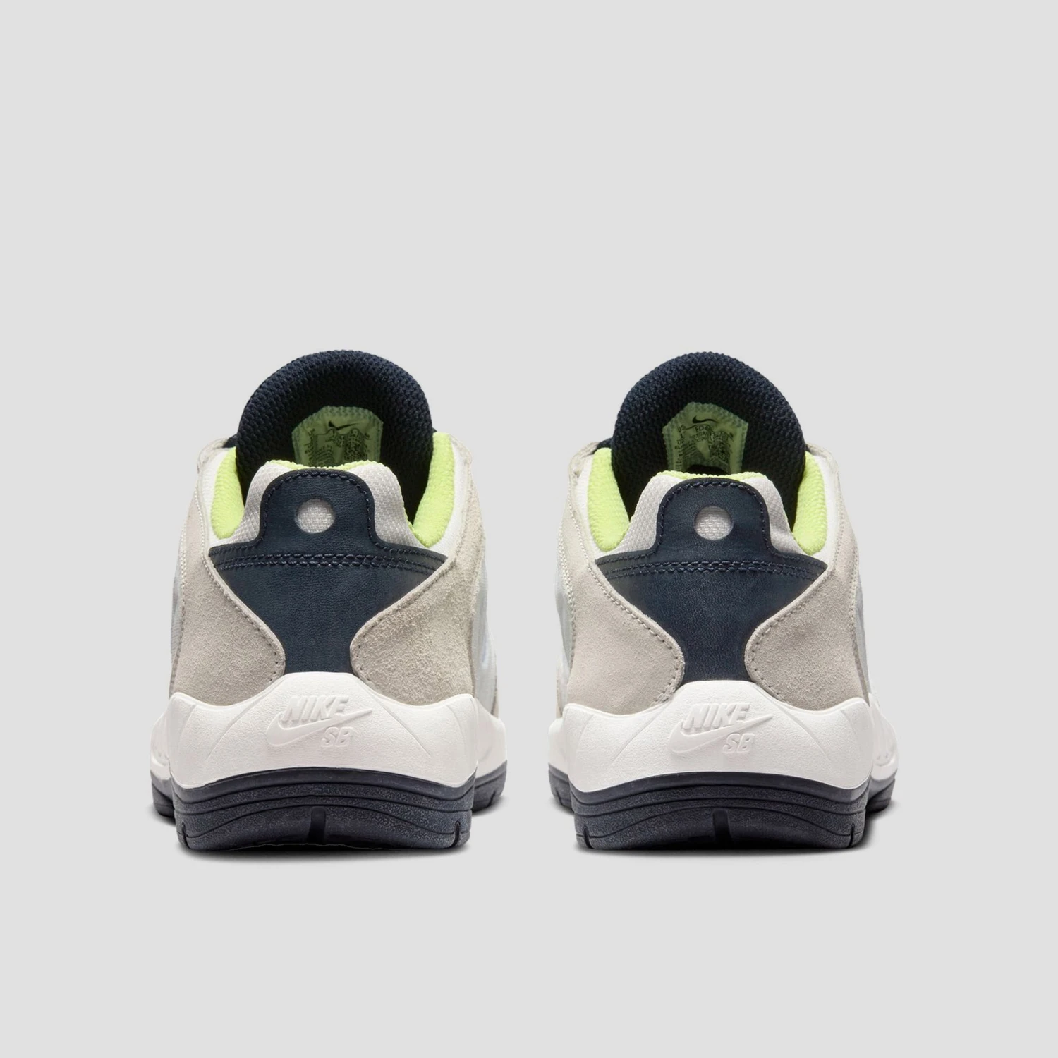 Nike SB Vertebrae Skate Shoes Summit White / Persian Violet 6 Nike SB Vertebrae Skate Shoes Summit White / Persian Violet - Image 6