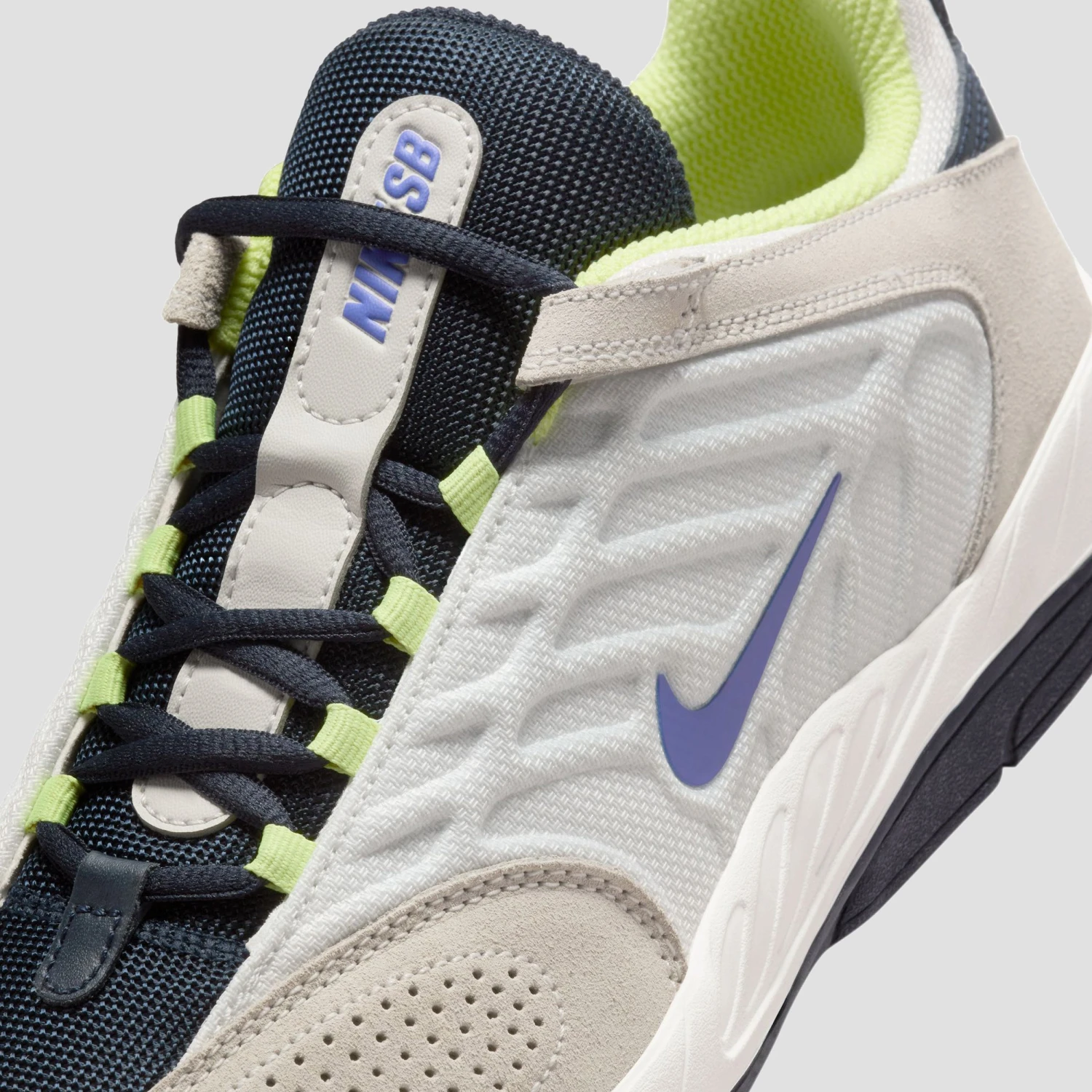 Nike SB Vertebrae Skate Shoes Summit White / Persian Violet 7 Nike SB Vertebrae Skate Shoes Summit White / Persian Violet - Image 7