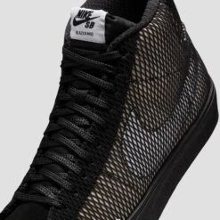 Nike SB Zoom Blazer Mid Premium Skate Shoes White / Black - White - Black -Slam City Shop 007 93baa585 6af7 442a 8b58 f0c4e7b16b50