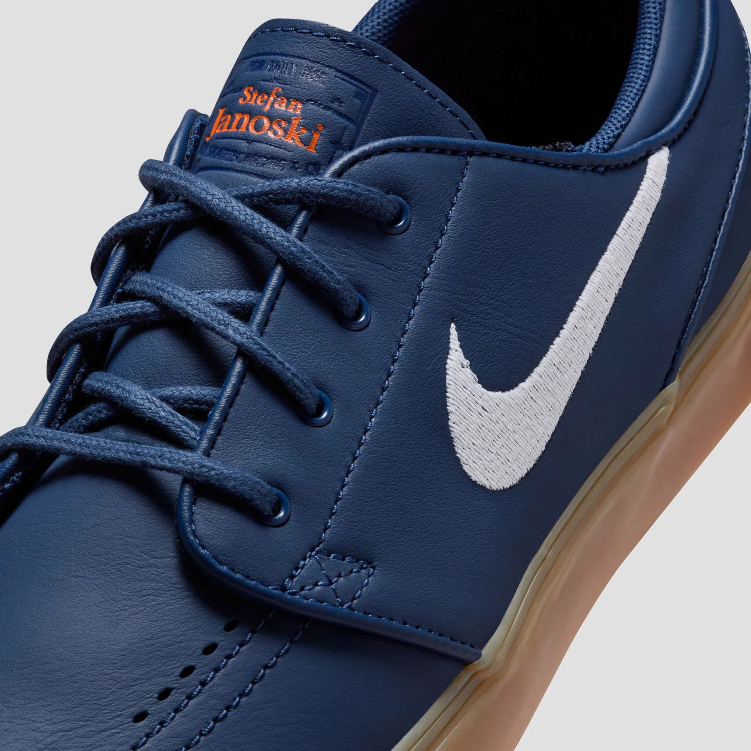 Nike SB Zoom Janoski OG+ Skate Shoes Navy / White - Navy - Gum Light Brown 7 Nike SB Zoom Janoski OG+ Skate Shoes Navy / White - Navy - Gum Light Brown - Image 7