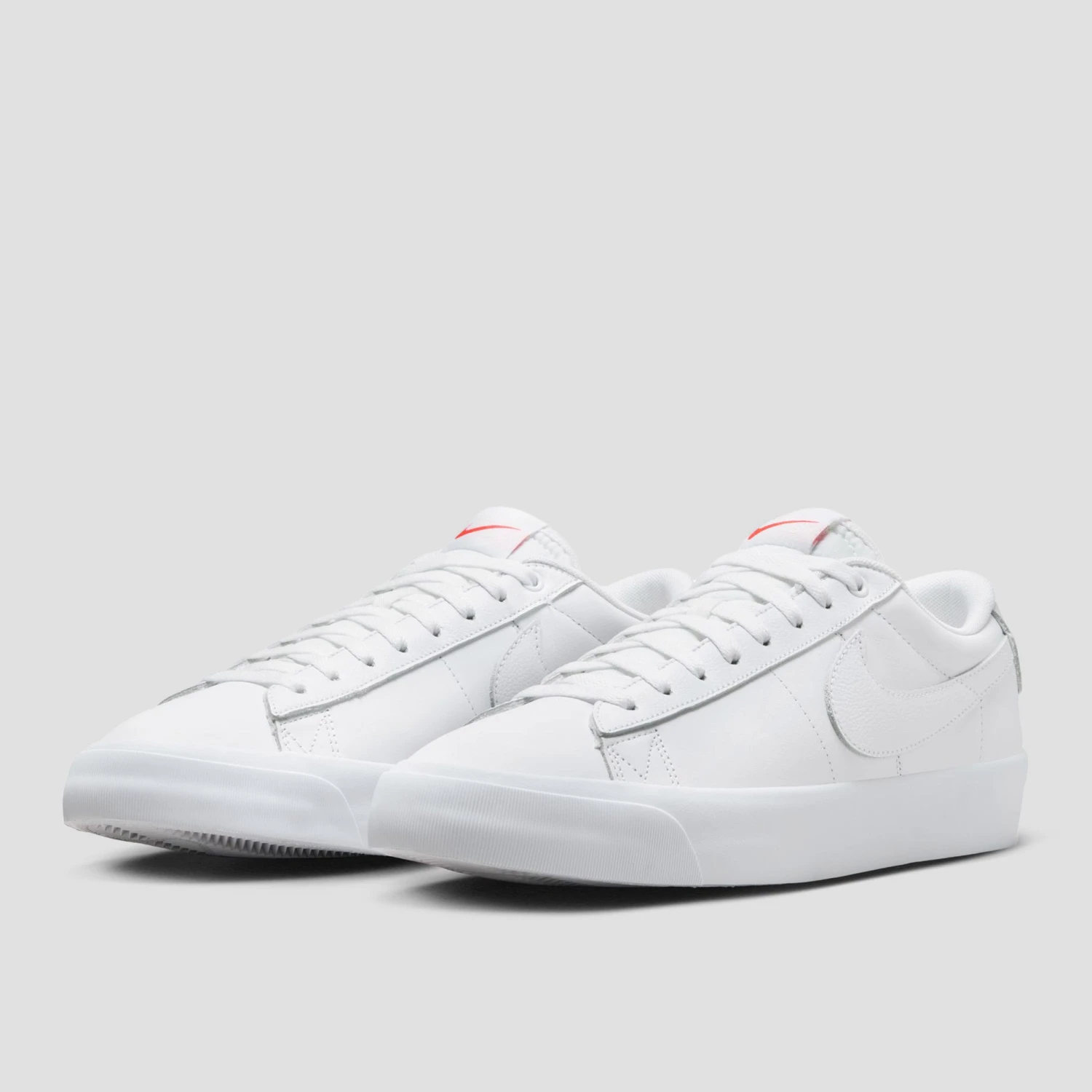 Nike SB Zoom Blazer Low Pro ISO GT Skate Shoes White / White - White - White 2 Nike SB Zoom Blazer Low Pro ISO GT Skate Shoes White / White - White - White - Image 2