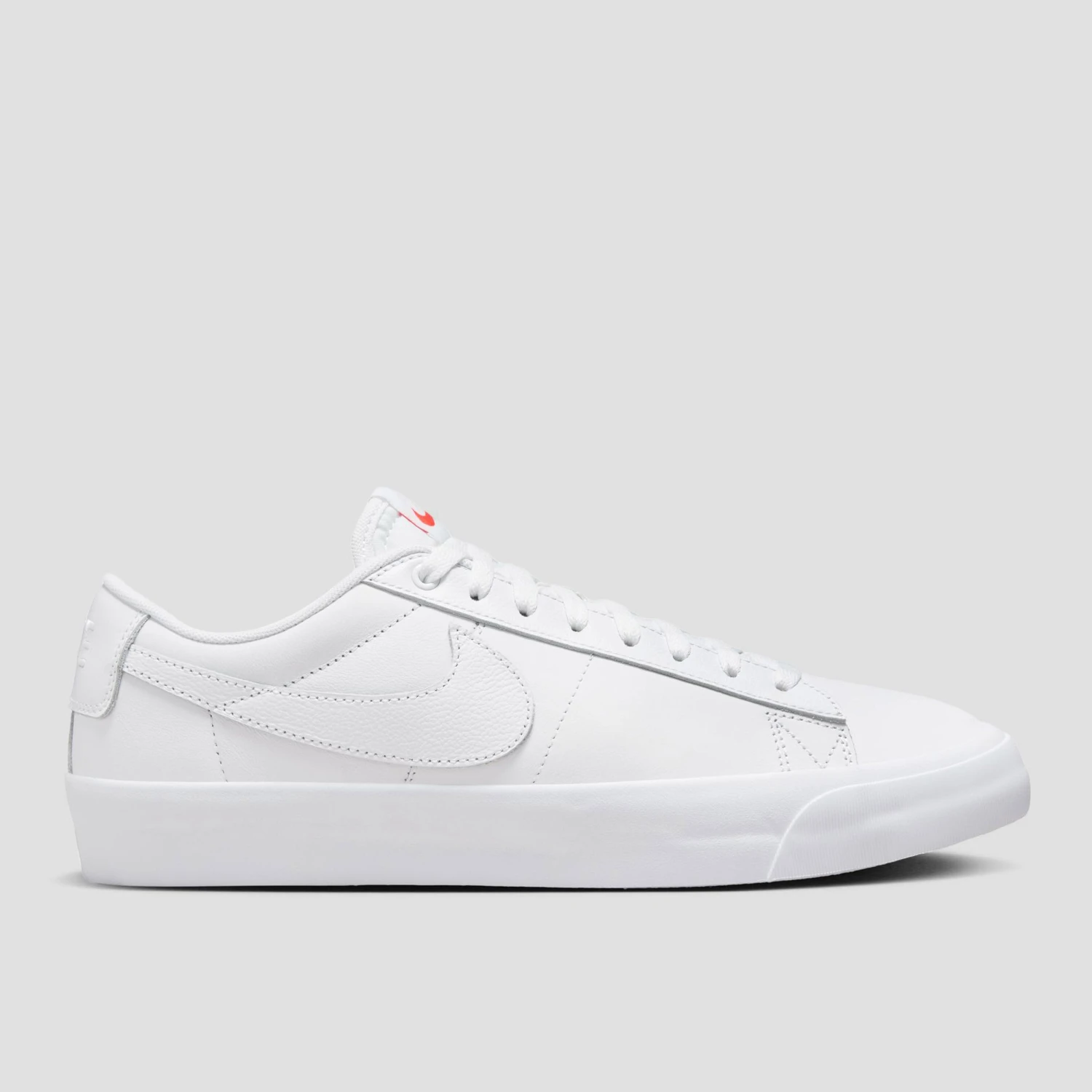 Nike SB Zoom Blazer Low Pro ISO GT Skate Shoes White / White - White - White 1 Nike SB Zoom Blazer Low Pro ISO GT Skate Shoes White / White - White - White