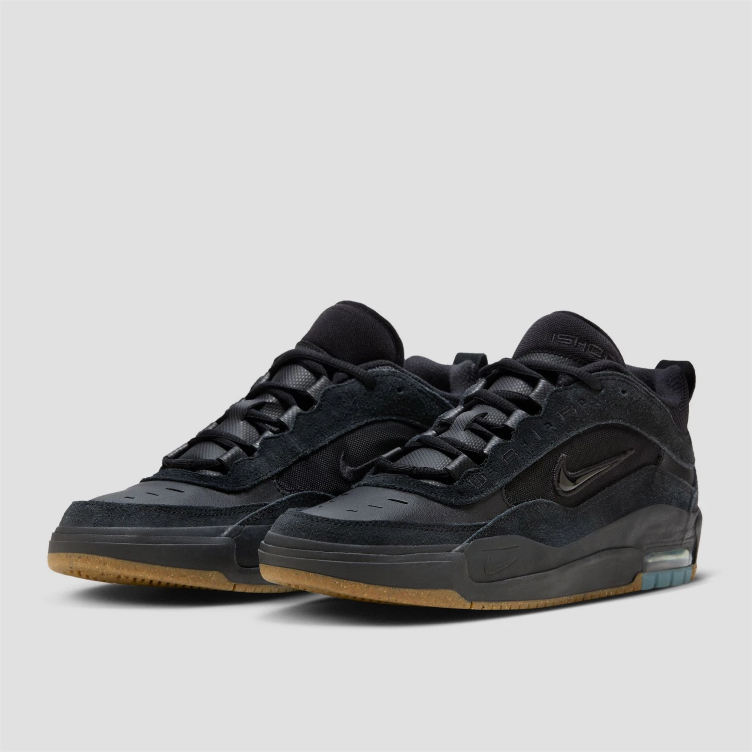 Nike SB Air Max Ishod Skate Shoes Black / Black / Anthracite Black 2 Nike SB Air Max Ishod Skate Shoes Black / Black / Anthracite Black - Image 2