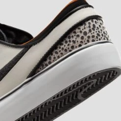 Nike SB Electric Pack Kids Janoski Older Kids Skate Shoes Electric Phantom / Black / Monarch -Slam City Shop FV3476 001 08