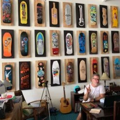 Sk8ology Floating Frame Kit Medium Wood -Slam City Shop FrameKitWhite2 5ffc0aa5 9b1f 4974 918a 8119c8582ee2