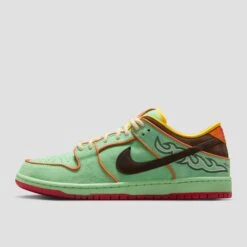 Nike SB Dunk Low Pro Skate Shoes Tourmaline / Baroque Brown-Monarch 18 Nike SB Dunk Low Pro Skate Shoes Tourmaline / Baroque Brown-Monarch -Slam City Shop HF3058 300 06