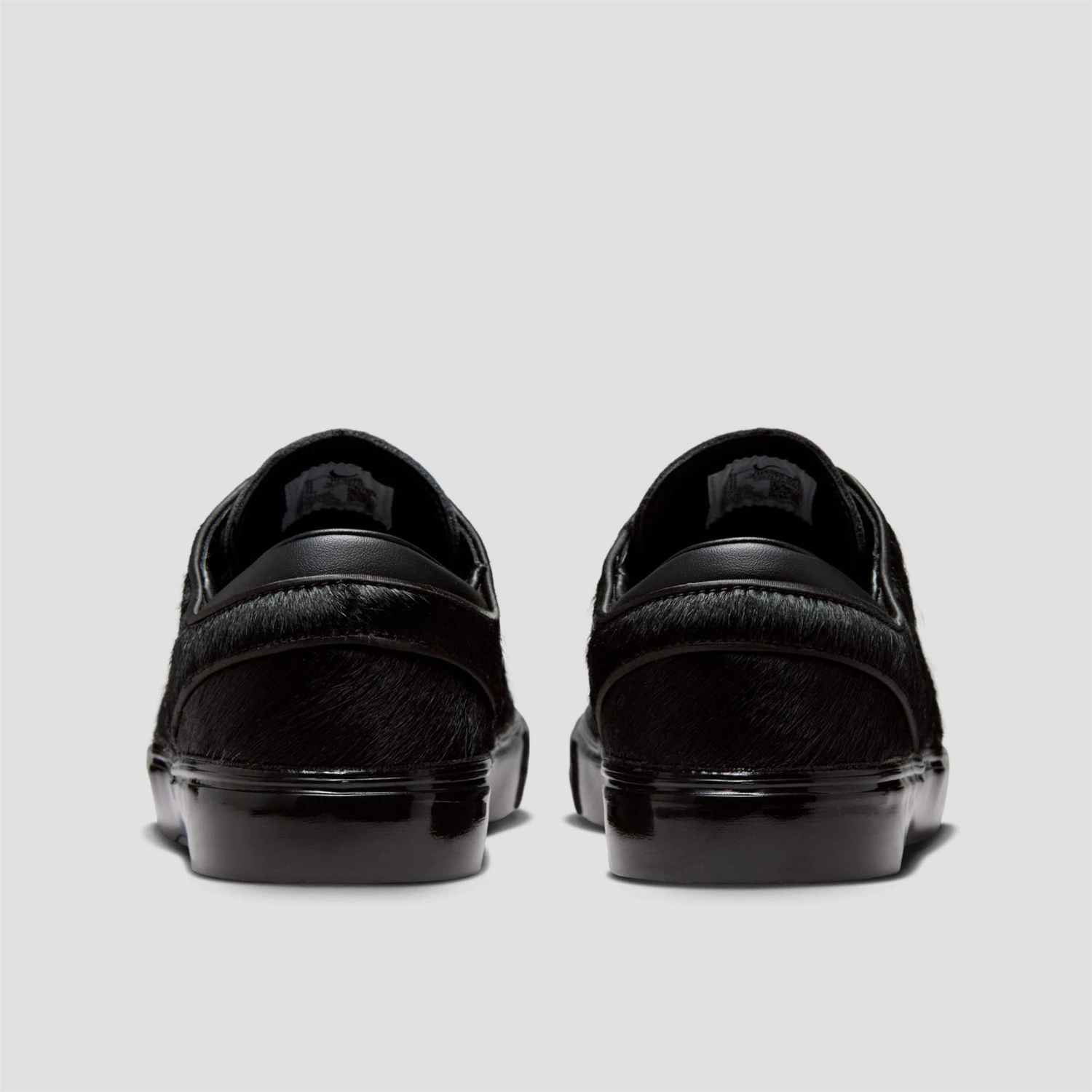 Nike SB Zoom Janoski OG+ SE Skate Shoes Black / Black / Off Noir / Black 4 Nike SB Zoom Janoski OG+ SE Skate Shoes Black / Black / Off Noir / Black - Image 4