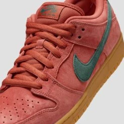 Nike SB Dunk Low Pro Skate Shoes Burnt Sunrise / Vintage Green -Slam City Shop HF3704 800 008