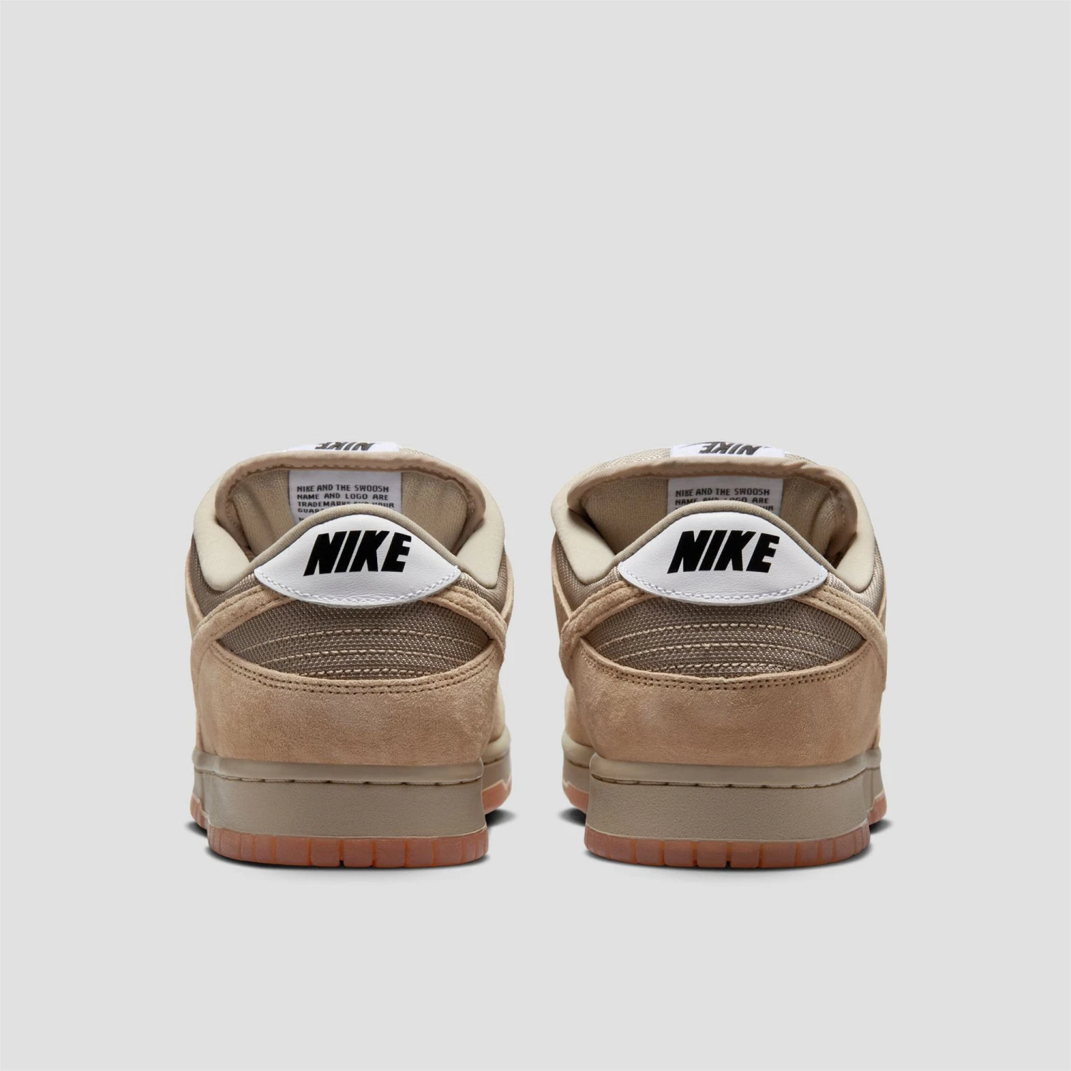 Nike SB Dunk Low Pro B Skate Shoes Parachute Beige / Parachute Beige 4 Nike SB Dunk Low Pro B Skate Shoes Parachute Beige / Parachute Beige - Image 4