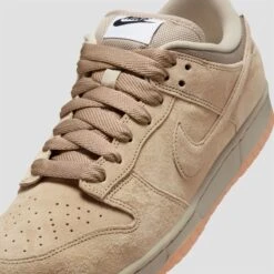 Nike SB Dunk Low Pro B Skate Shoes Parachute Beige / Parachute Beige 19 Nike SB Dunk Low Pro B Skate Shoes Parachute Beige / Parachute Beige -Slam City Shop HJ0367 200 10