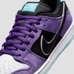 Nike SB X Hayley Wilson Dunk Low Pro Skate Shoes Court Purple / Black / White / Lagoon Pulse -Slam City Shop HJ0513 500 07