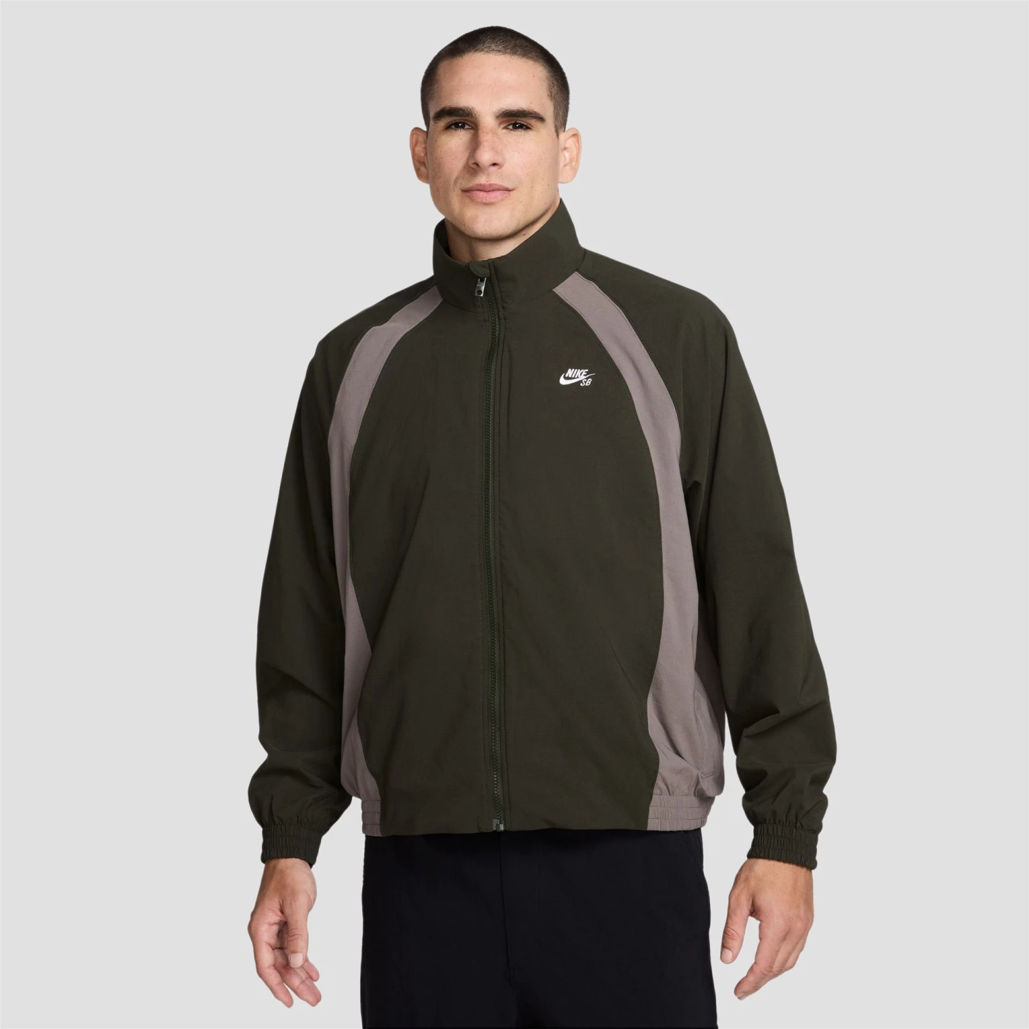 Nike SB Full-Zip Woven Jacket Sequoia / Cave Stone / White 2 Nike SB Full-Zip Woven Jacket Sequoia / Cave Stone / White - Image 2