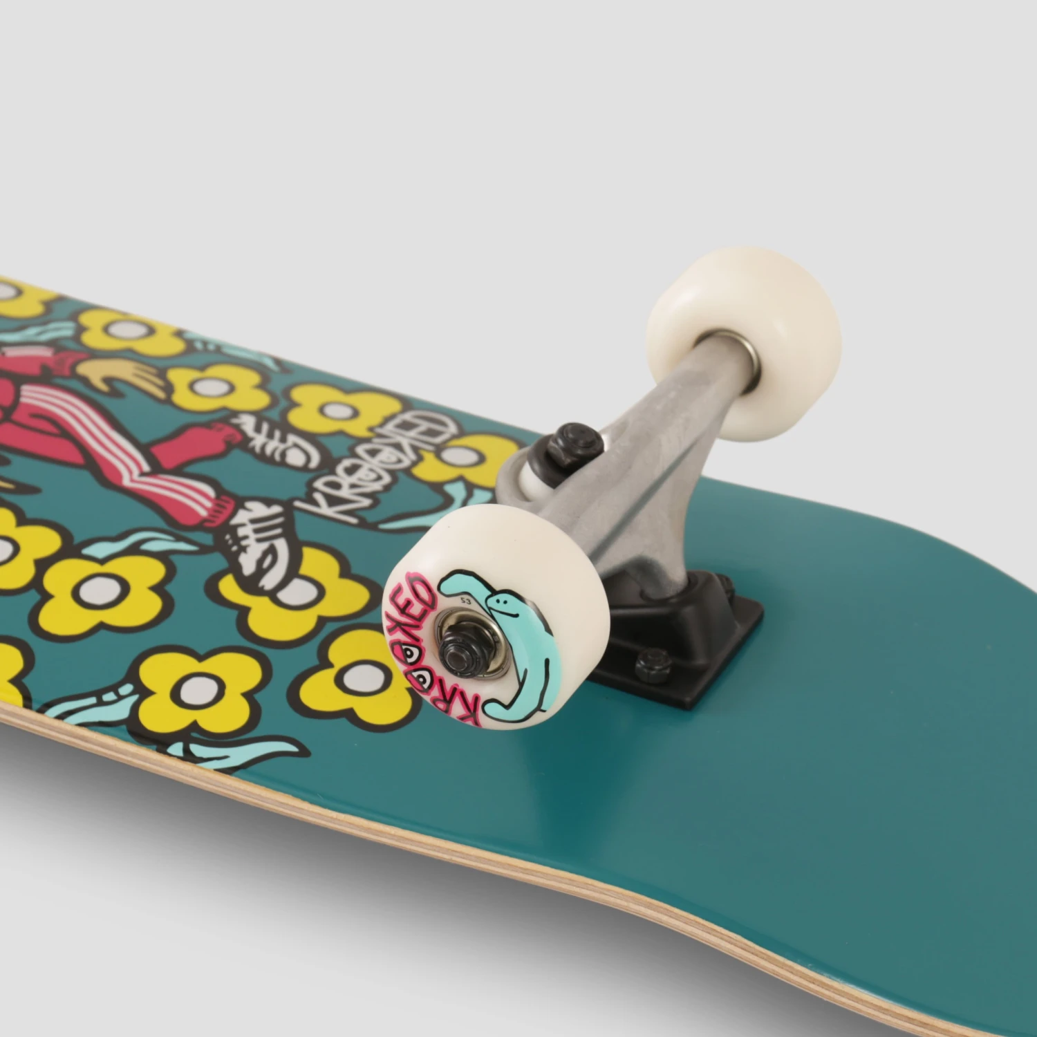 Krooked 7.75 OG Sweatpants Complete Skateboard Multi 2 Krooked 7.75 OG Sweatpants Complete Skateboard Multi - Image 2