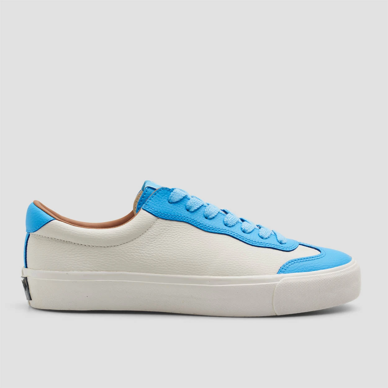Last Resort AB VM004 Milic Leather Skate Shoes Light Blue / White 1 Last Resort AB VM004 Milic Leather Skate Shoes Light Blue / White