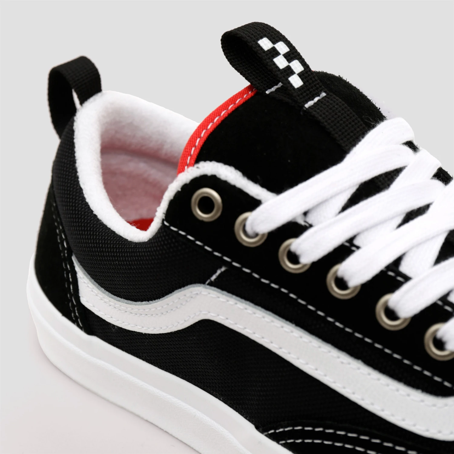 Vans Skate Old Skool 36+ Skate Shoes Black / White 6 Vans Skate Old Skool 36+ Skate Shoes Black / White - Image 6