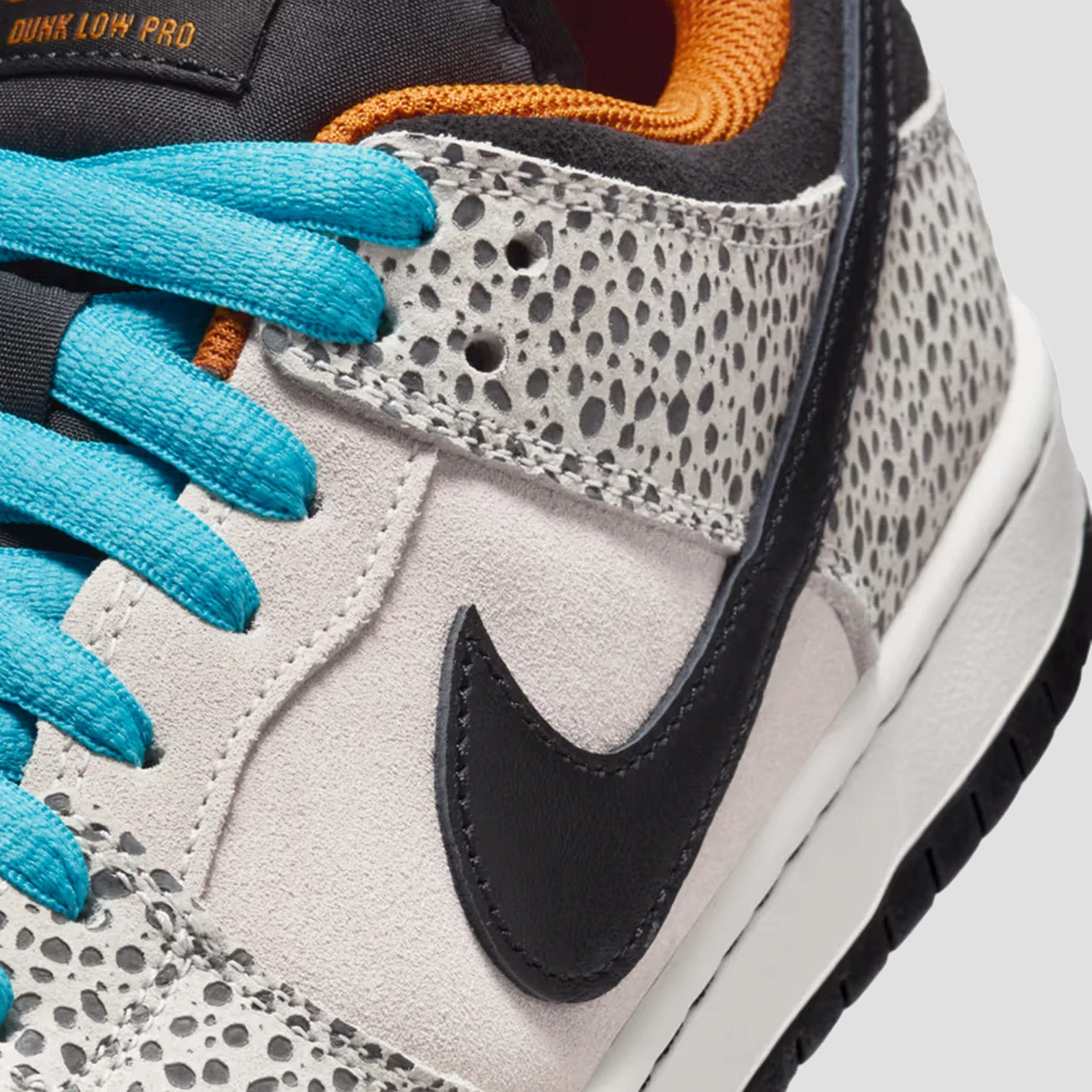 Nike SB Electric Pack Dunk Low Pro Electric Skate Shoes Phantom / Black / Monarch 5 Nike SB Electric Pack Dunk Low Pro Electric Skate Shoes Phantom / Black / Monarch - Image 5