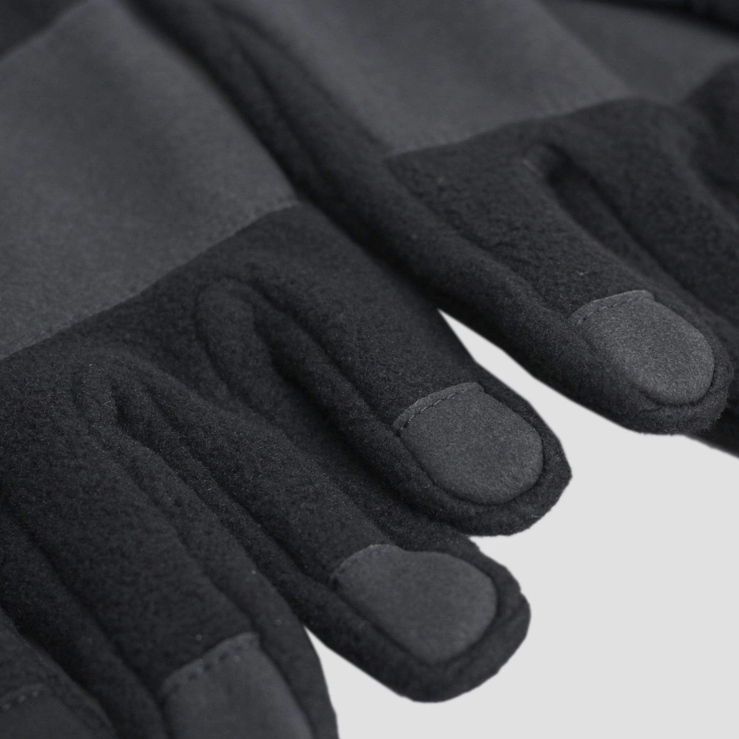 Patagonia Synchilla Gloves Black 4 Patagonia Synchilla Gloves Black - Image 4