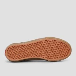 Vans Skate Old Skool Shoes Black / Gum 10 Vans Skate Old Skool Shoes Black / Gum -Slam City Shop vans footwear vans skate old skool shoes black gum 06