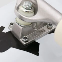 Zoo York 8.0 OG 95 Tag Complete Skateboard White / Black 6 Zoo York 8.0 OG 95 Tag Complete Skateboard White / Black -Slam City Shop zoo york og 95 tag complete wht 03